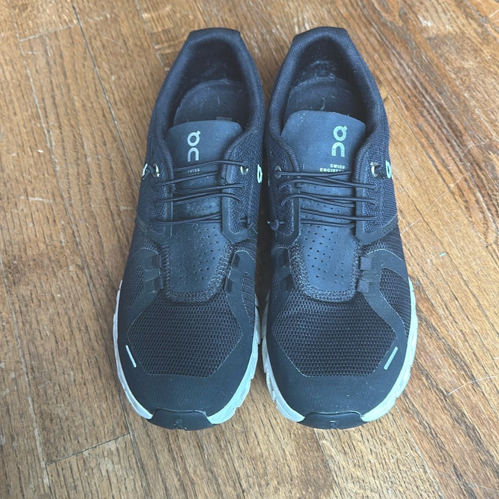 Men’s cloud runner sneakers